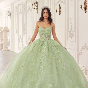 NEW FORMAL MAXI QUINCEANERA TULLE GOWN W/ FLORAL APPLIQUE AND CAPE CD 15719